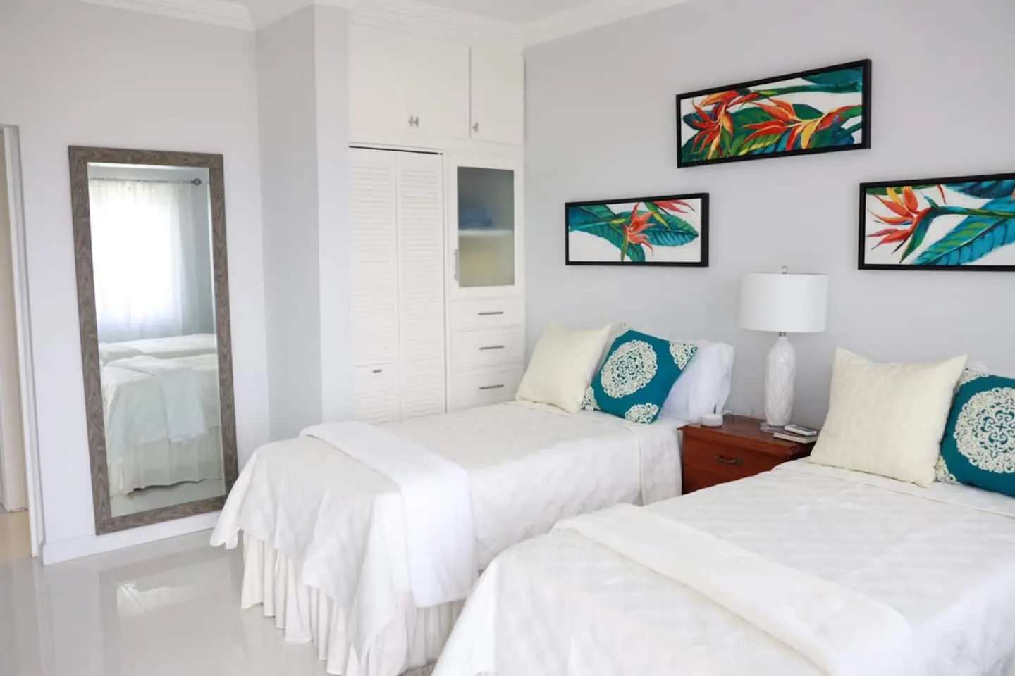 Bedroom 2: two single beds.